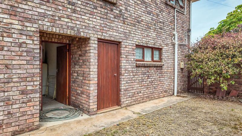 4 Bedroom Property for Sale in Bayview Western Cape